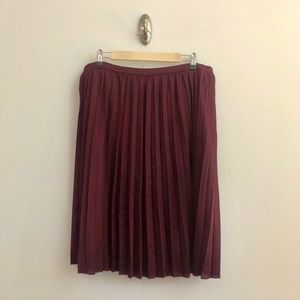 WORTHINGTON | Burgundy Silk Knifepleat Midi Skirt 16